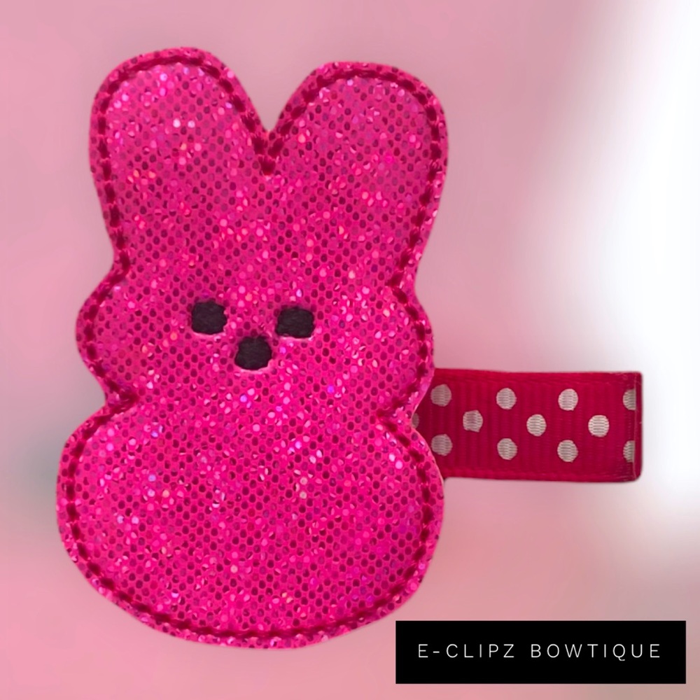 Easter hair clip. New peep bunny vinyl applique on hair clip